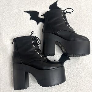 X_N.Y.L.A. Tough Attitude Platform Boots US size 9